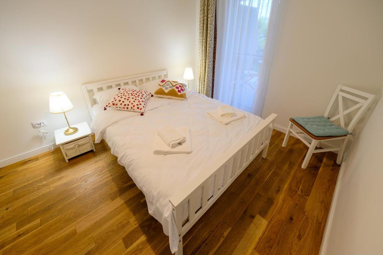 Ferienwohnung Grand Park Blue Iulius Mall Cluj-Napoca Exterior foto